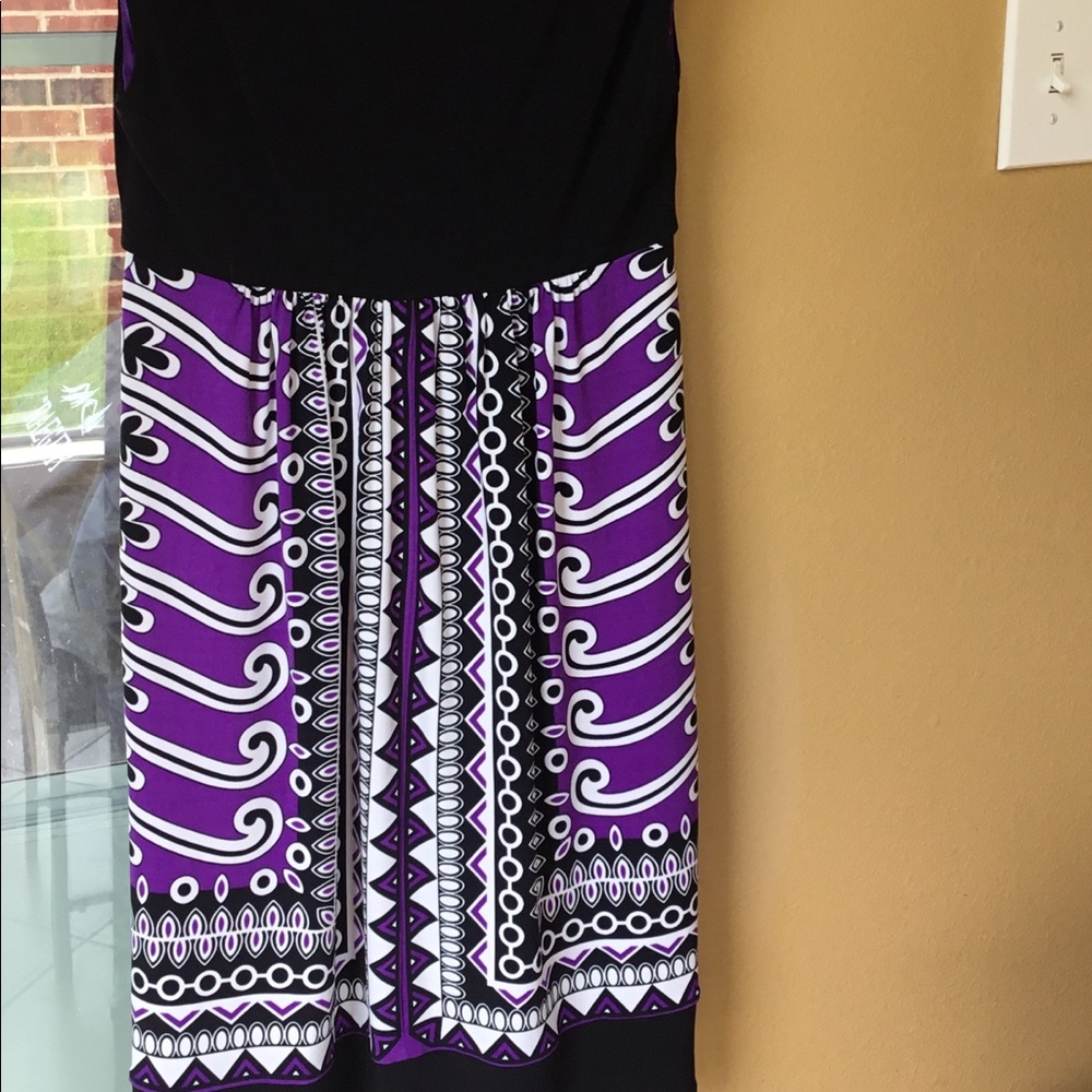Dress - Picture 4 of 5